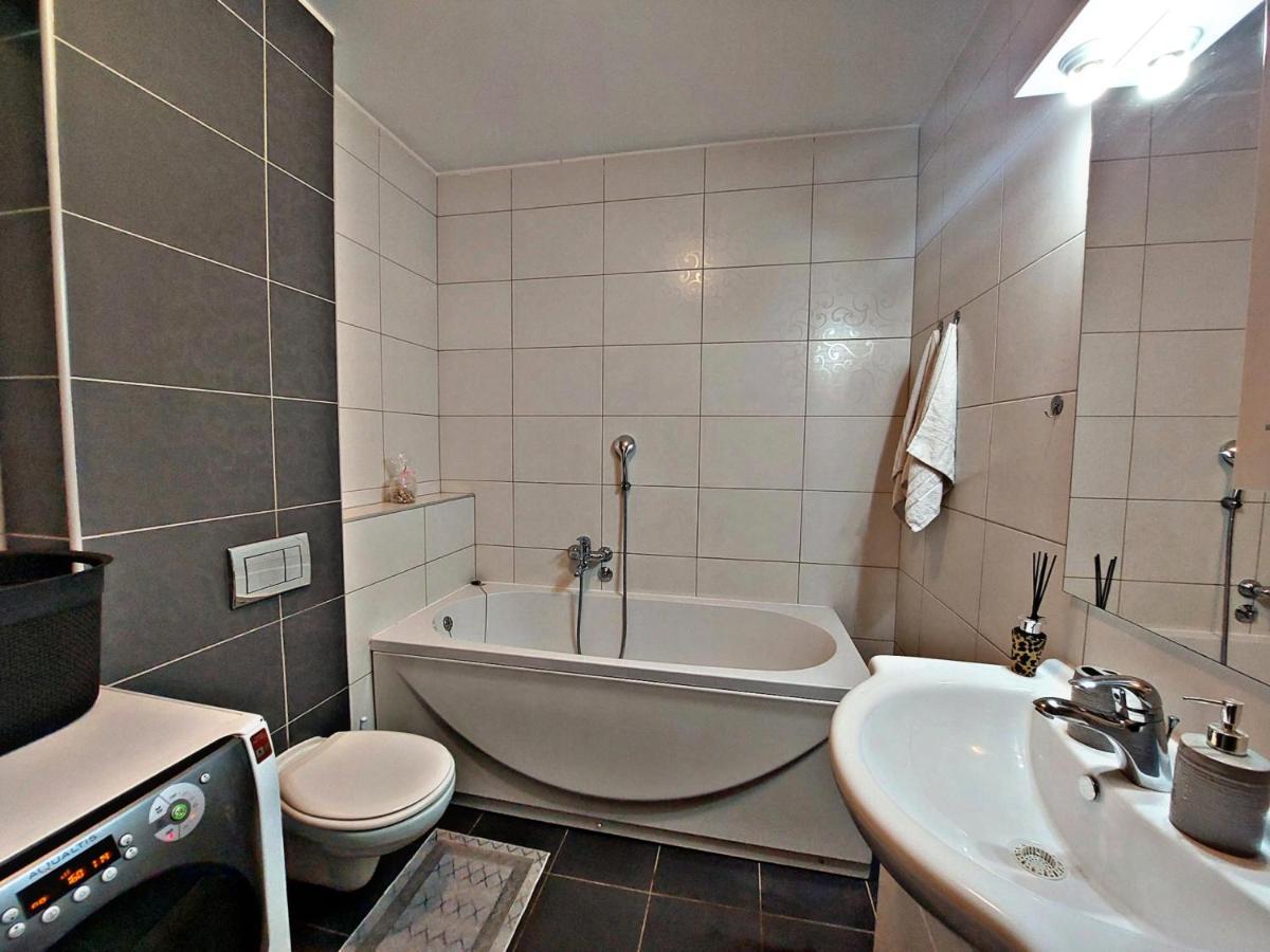 Apartment Aria Lux Mostar Extérieur photo